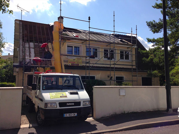 rénovation de toiture en tuile à Chennevières-sur-Marne (94430) dans le Val de Marne (94)